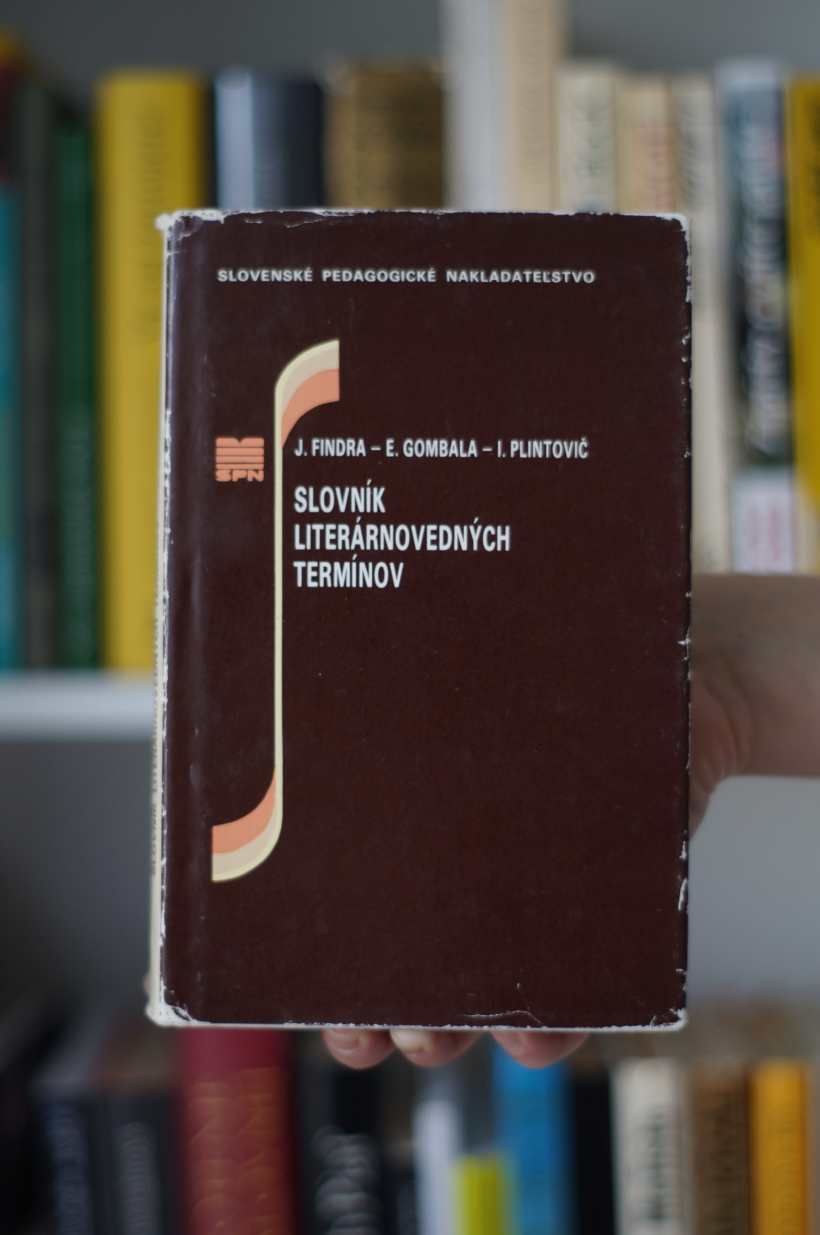 Slovník literárnovedných termínov  Ján Findra