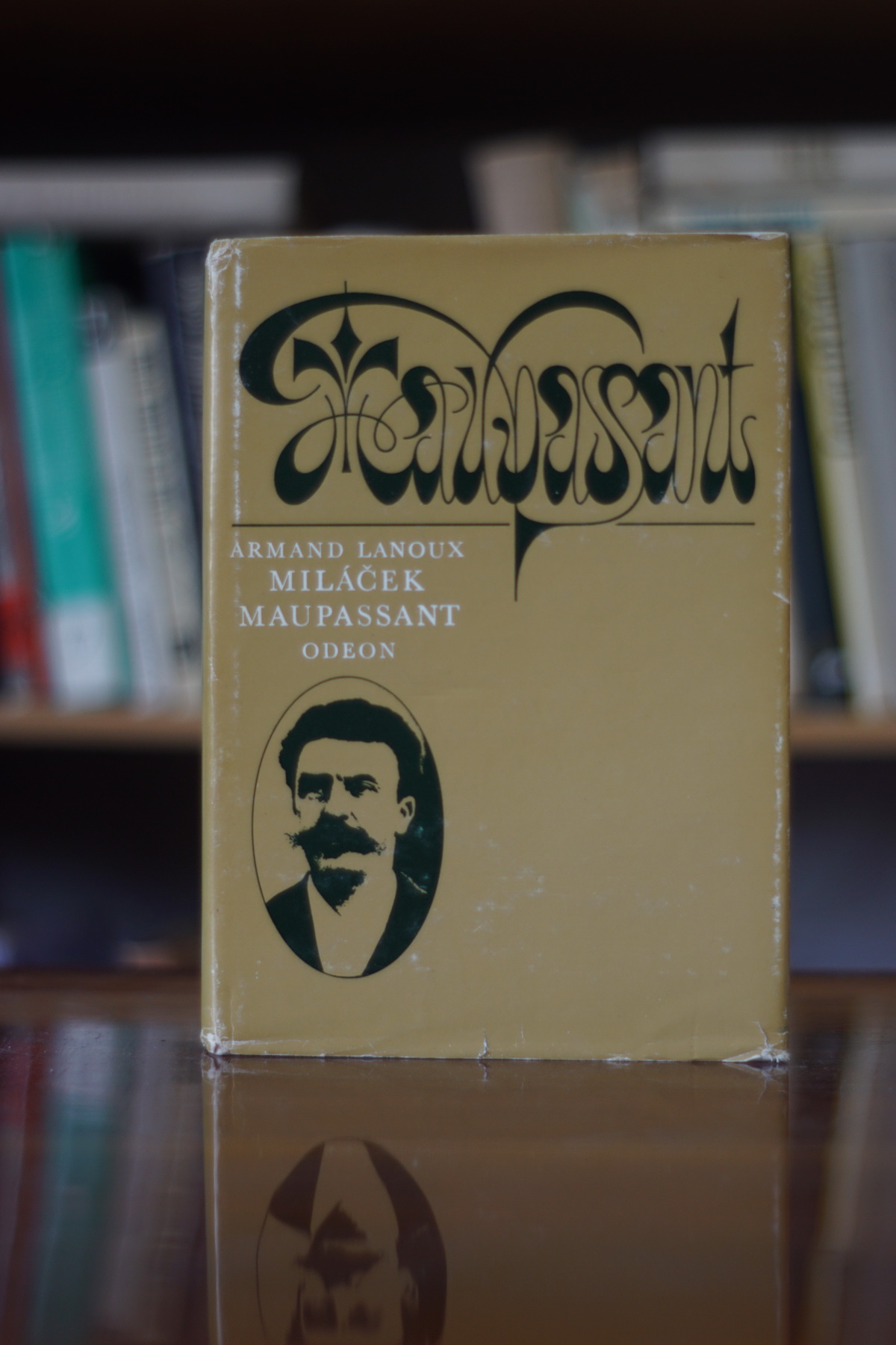 Miláček Maupassant Armand Lanoux