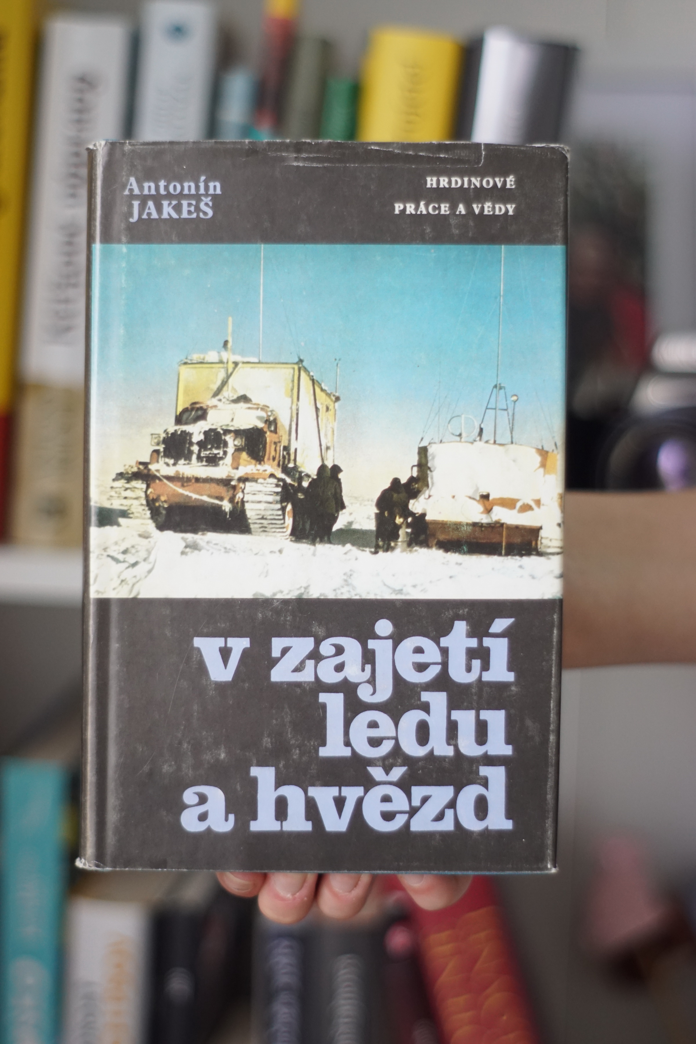 V zajetí ledu a hvědz Antonín Jakeš