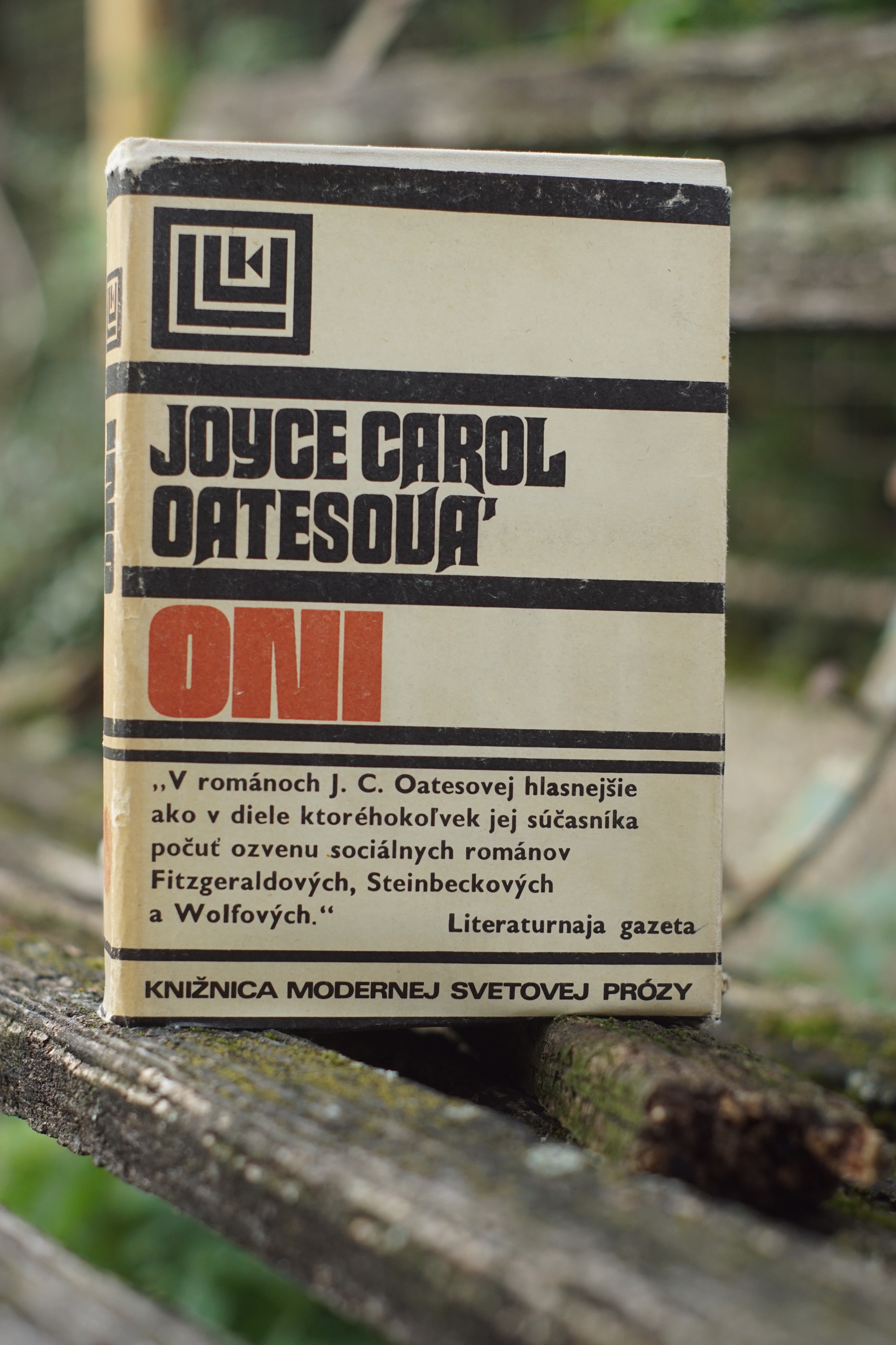 Oni Joyce Carol Oatesová